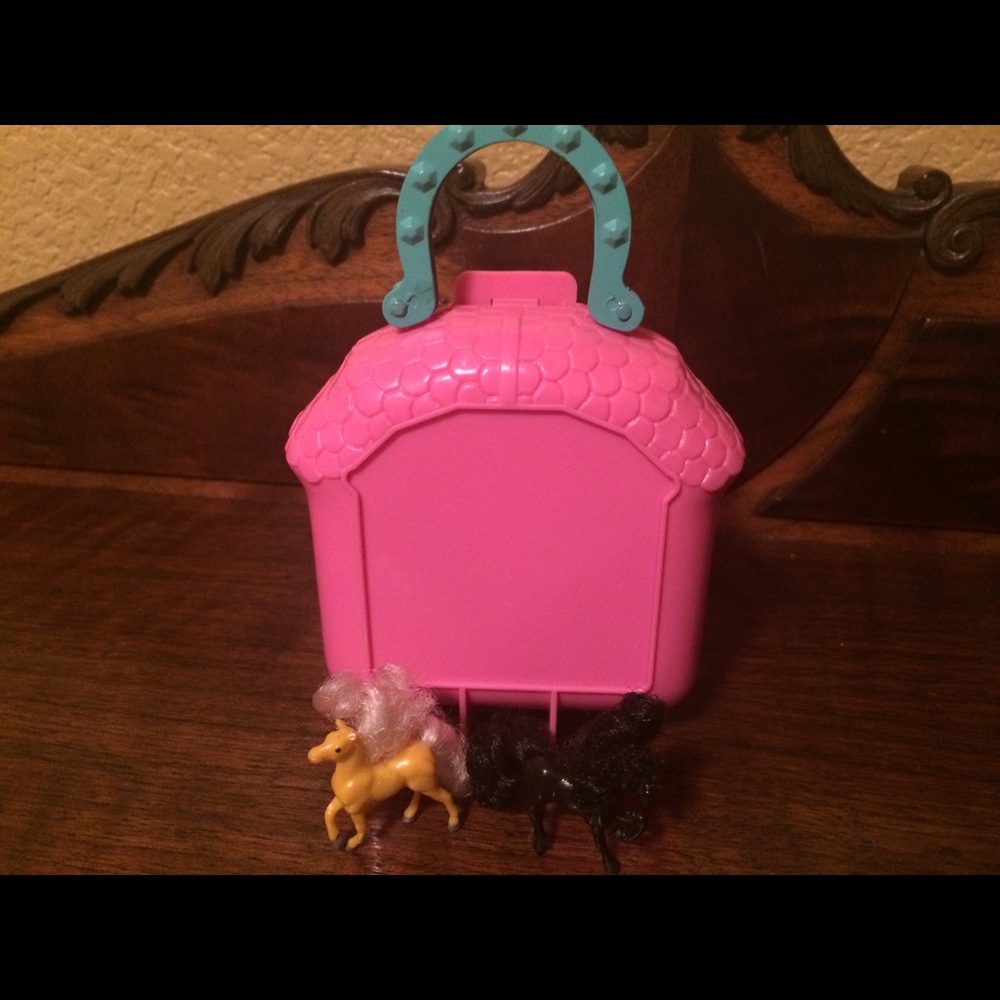 RARE 1994 MT HK Horse Stable Ranch Bunkhouse